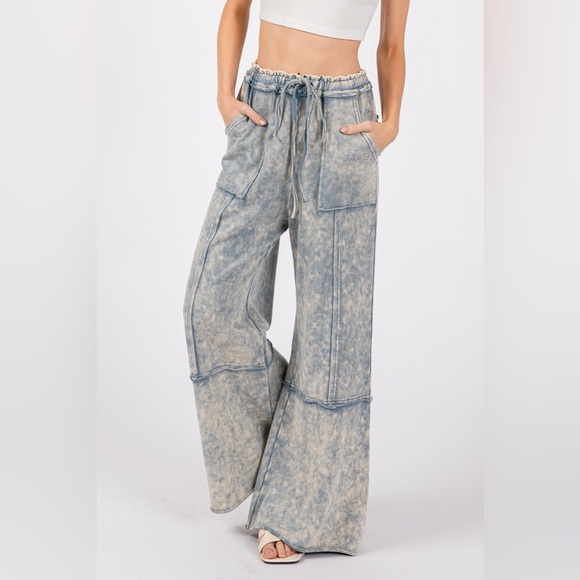 SAGE + FIG Mineral Washed Terry Wide Leg Pants - Picture 3 of 5